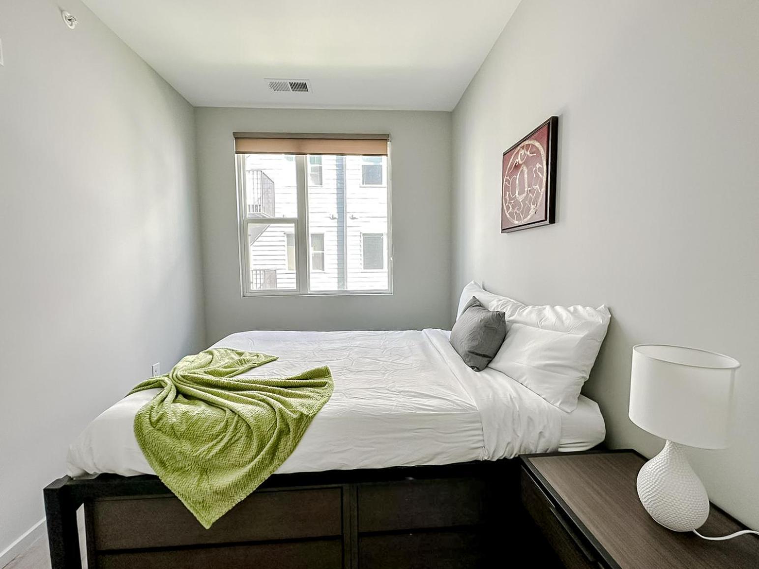 Sleepover 1Bd 1Ba Omaha Apartments Екстериор снимка